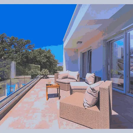 Villa Udoban Odmor U Srcu Prirode Podstrana